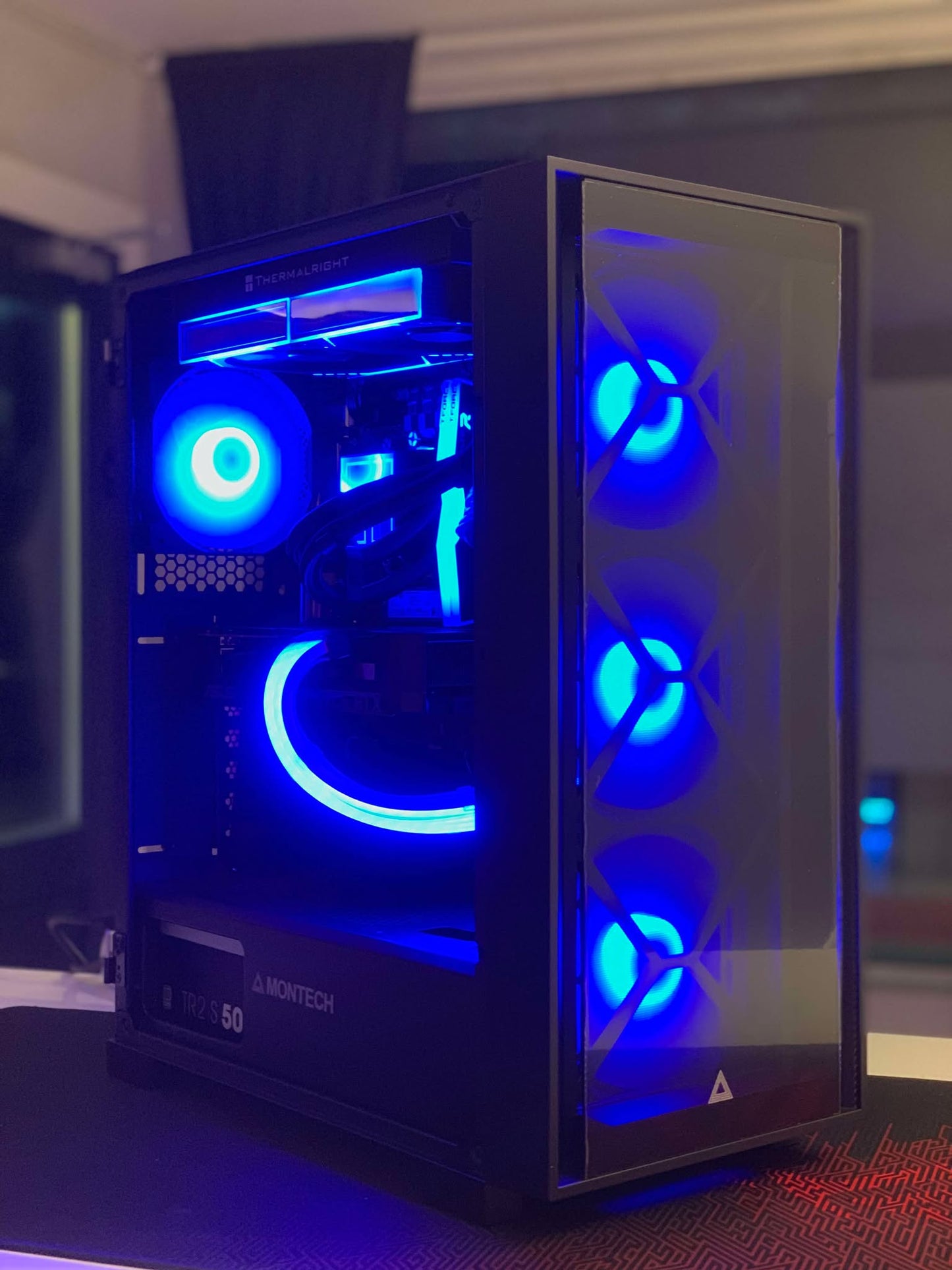 RGB-PC | Bright Water Intel Core i5-12400F / RTX 4060 / 16GB RAM