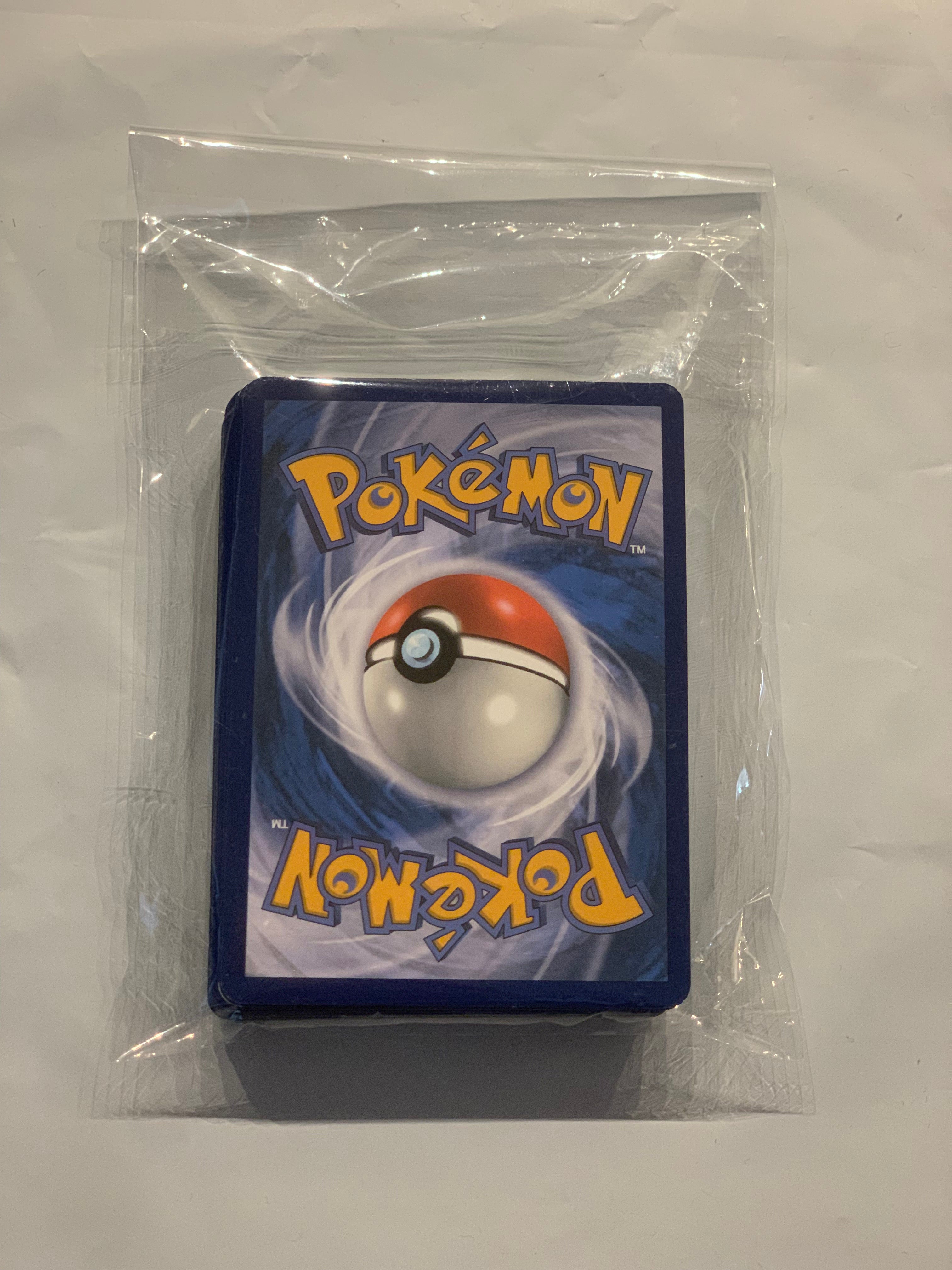 Pokémon Mystery Gift Pack – 50 kort