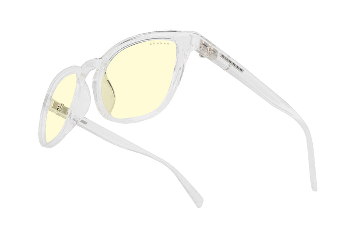 Gunnar Oakland - Krystal - Rav